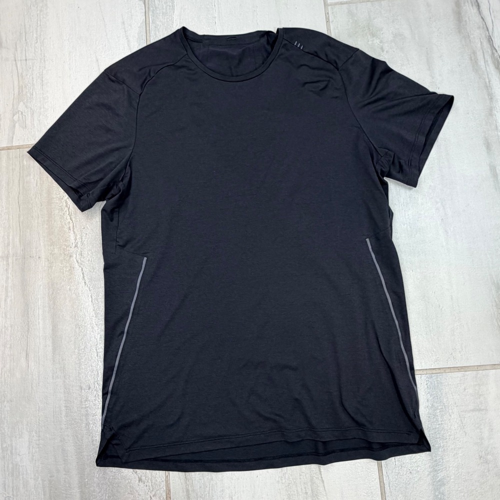 Lululemon Black Reflective Short Sleeve Running Shirt